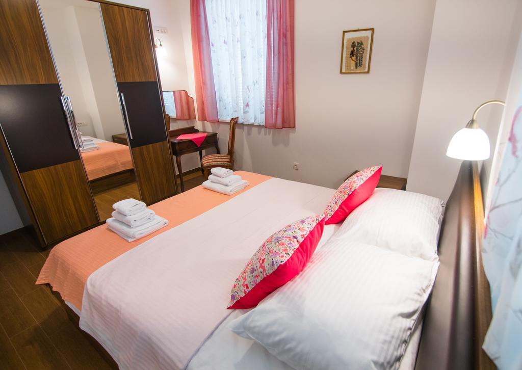 Apartment Vita Palit Ngoại thất bức ảnh
